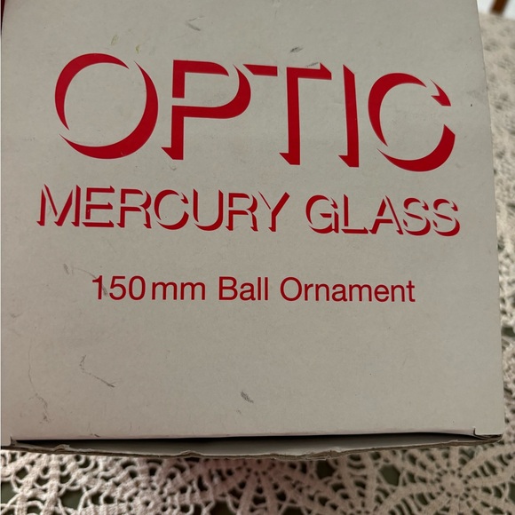 Dept 56 mercury glass 6” or 150mm red ball  ornament ingreat cond! Preloved - Picture 12 of 12